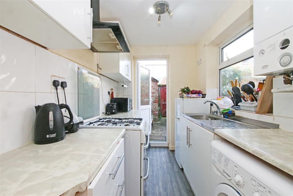 Property photo 2 of 12 Pnmb1128.Jpg