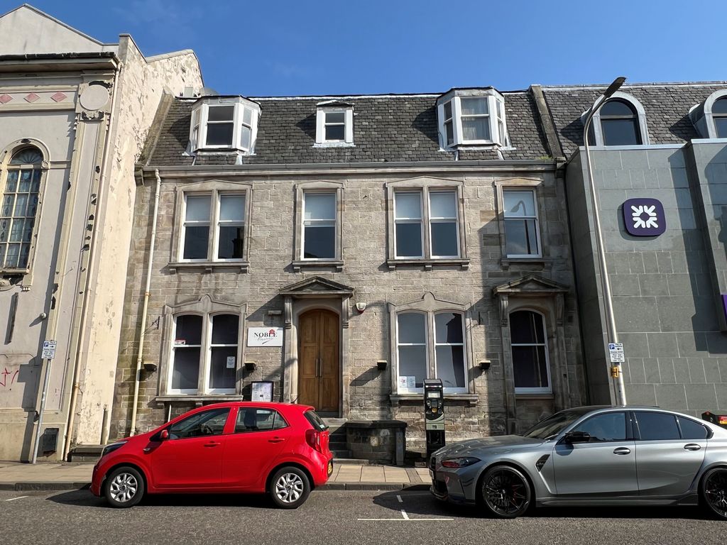 Property photo 1 of 1
