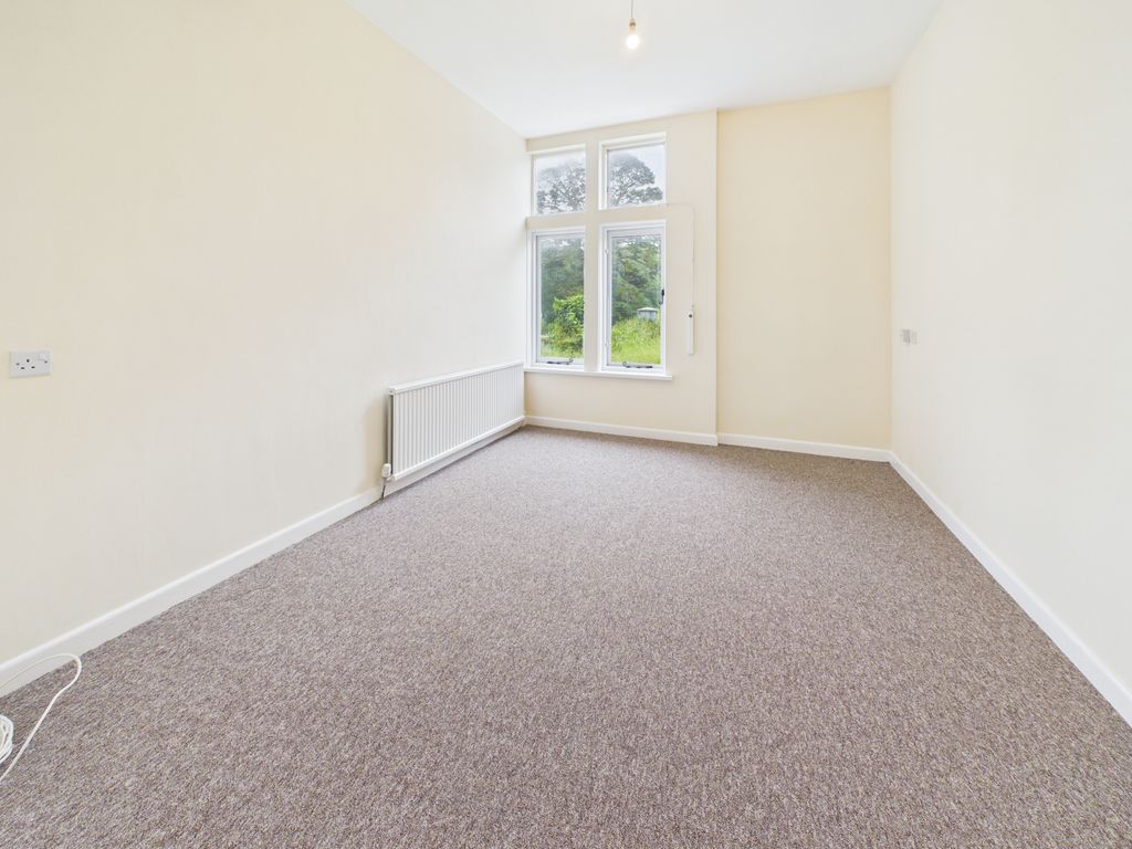 Property photo 3 of 14 Cam02089G0-Pr0719-Still003