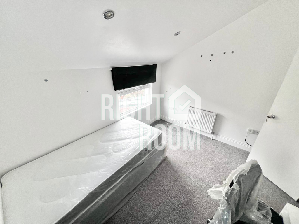 Property photo 2 of 2