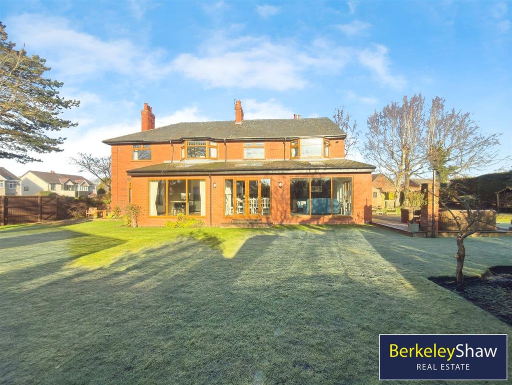 Property photo 2 of 46 994d12c6--4D3A-915F-83A4Cb1E9280-23758-000003B9432