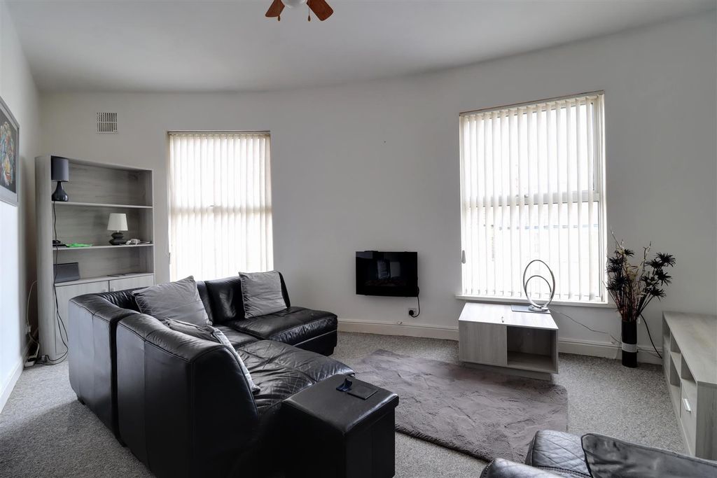 Property photo 1 of 6 Img_1871-Img_1873.Jpg