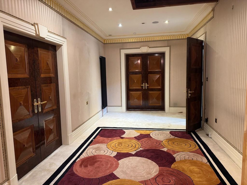 Property photo 2 of 4