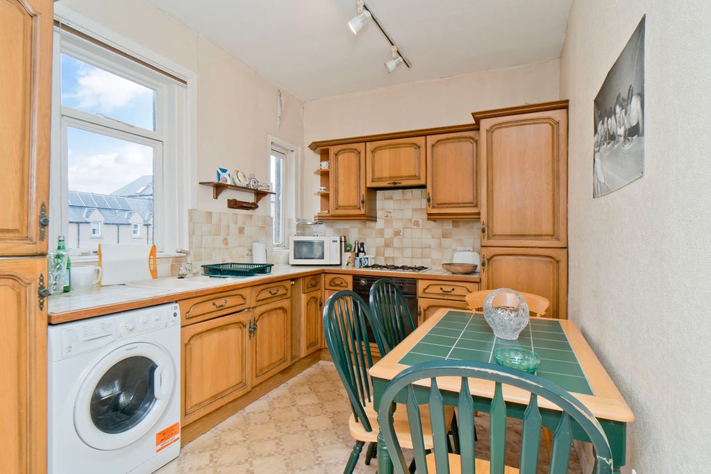 Additional image 5 of 3 bed flat for sale1c Market Place, North Berwick, East Lothian EH39
