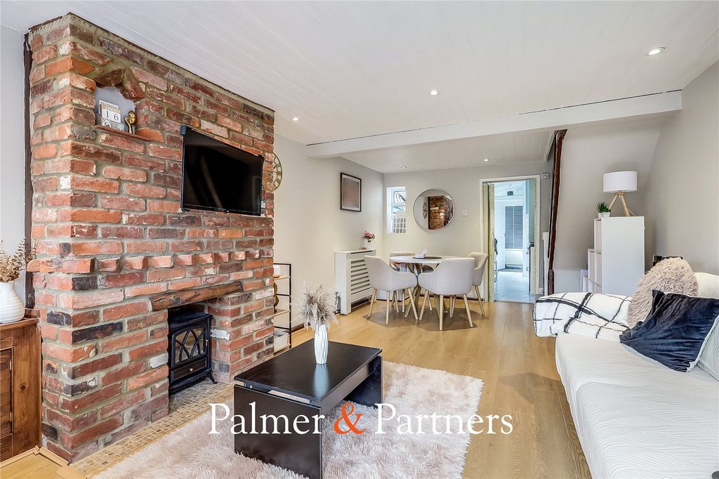 Property photo 1 of 17 Picture No. 29