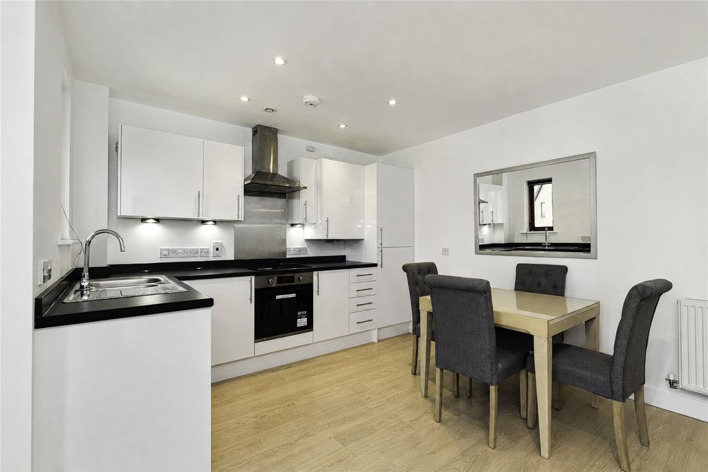 Property photo 2 of 6 Picture No. 03