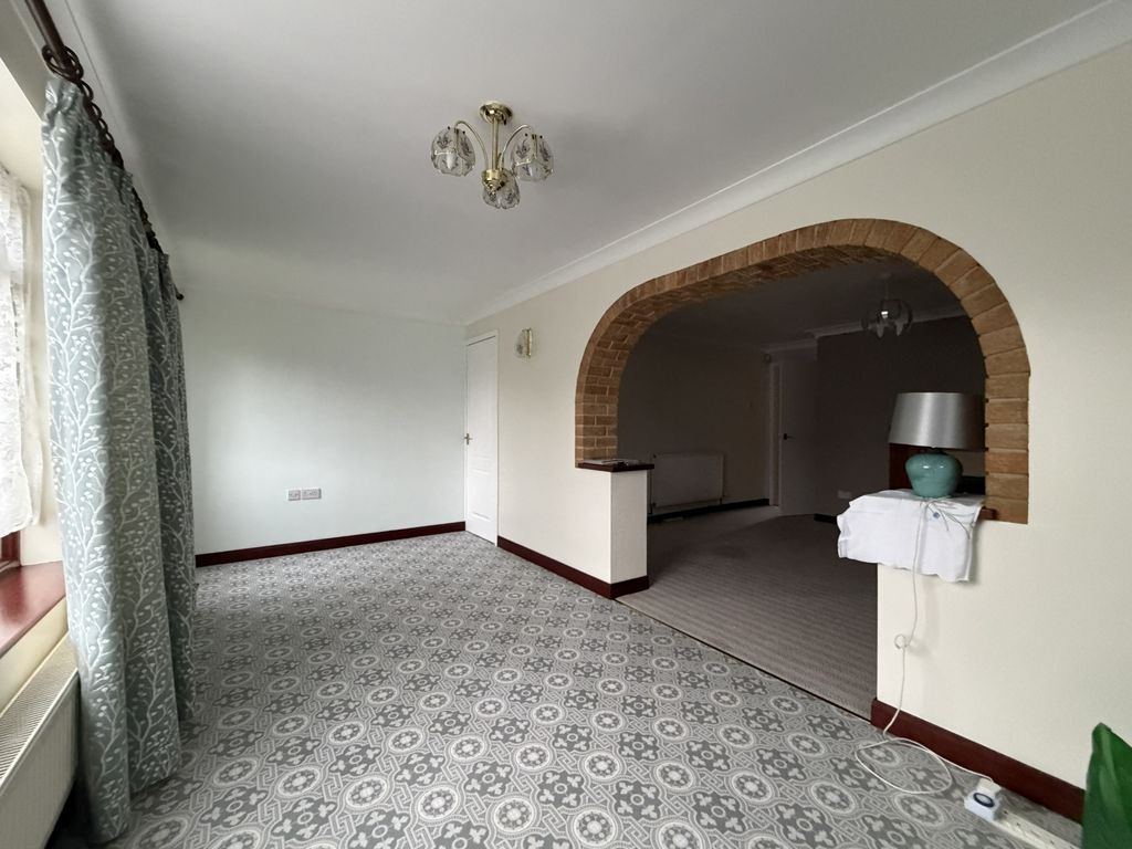 Property photo 2 of 19 Photo 5