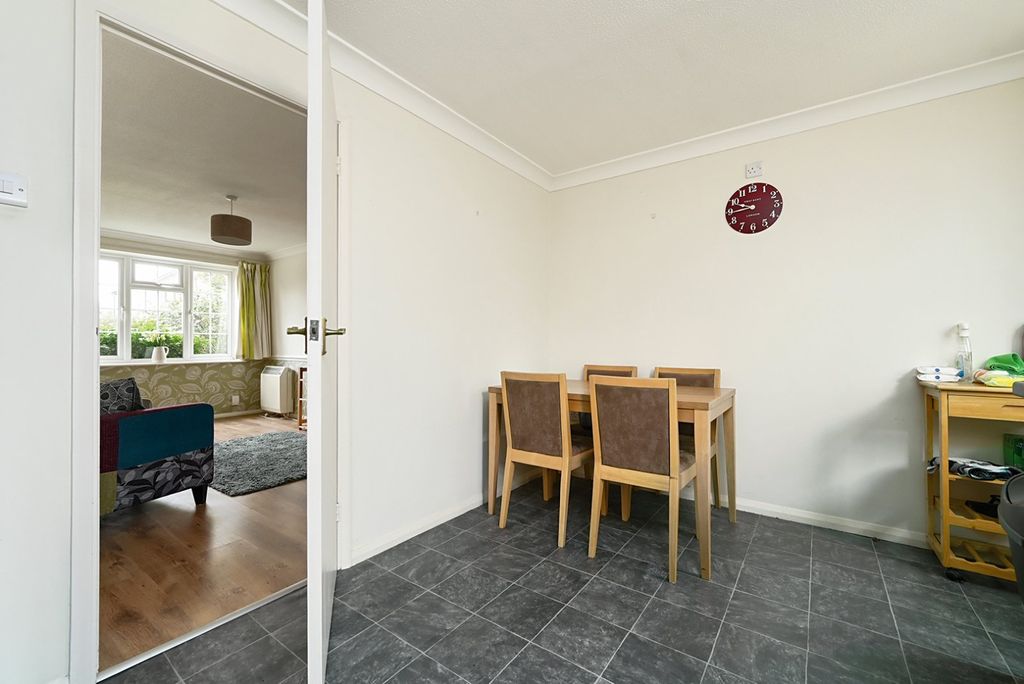Property photo 3 of 18 Breakfast Area