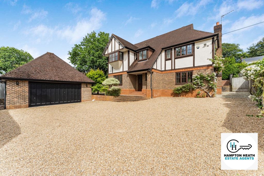 Property photo 3 of 49