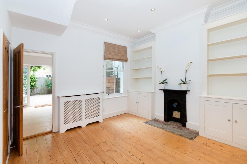 Property photo 3 of 11