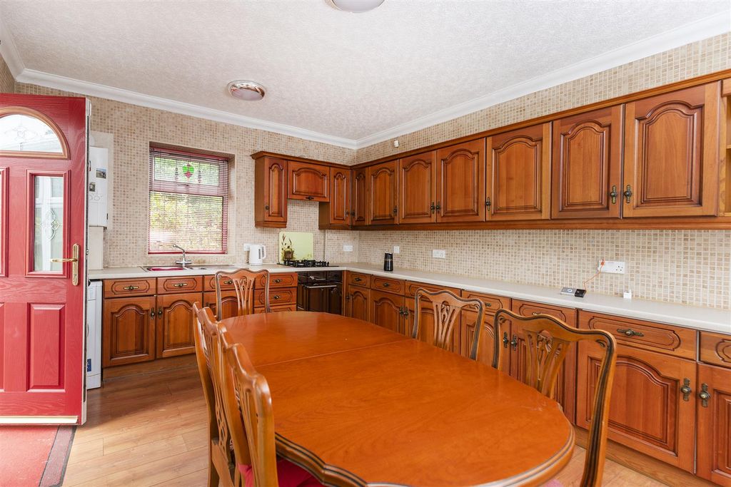 Property photo 2 of 38 Dining Kitchen