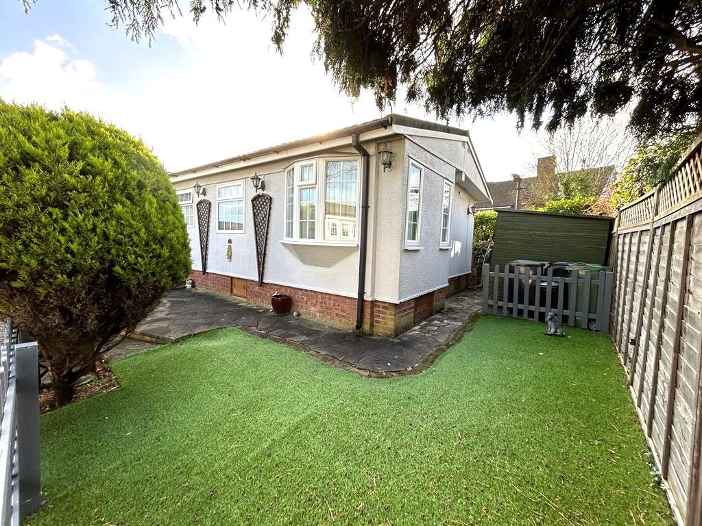 Property photo 2 of 16