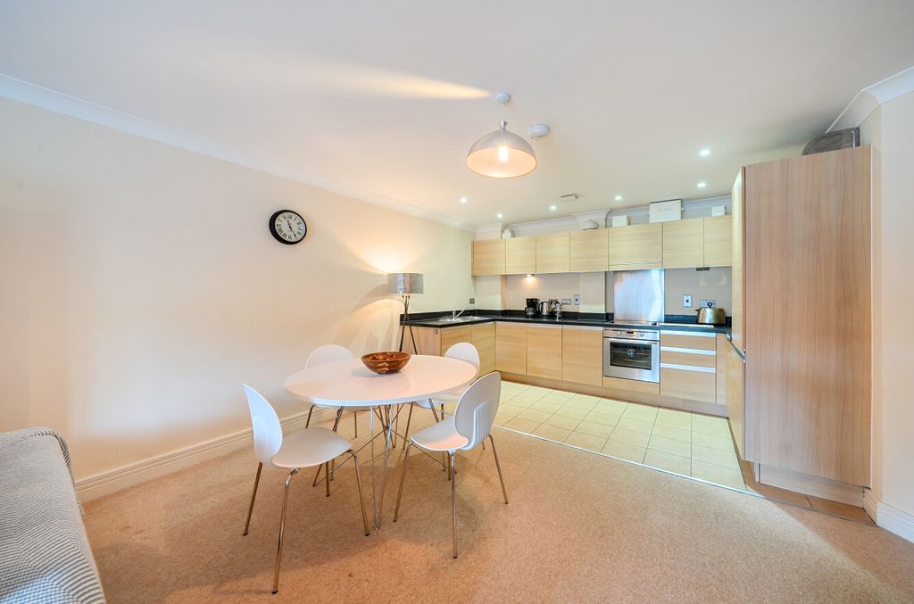 Property photo 3 of 20 Dining Room