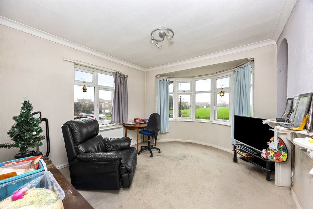 Property photo 3 of 16 Picture No. 07