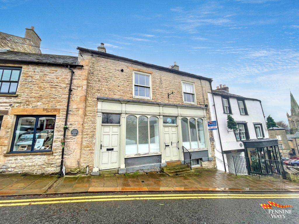 Property photo 1 of 25