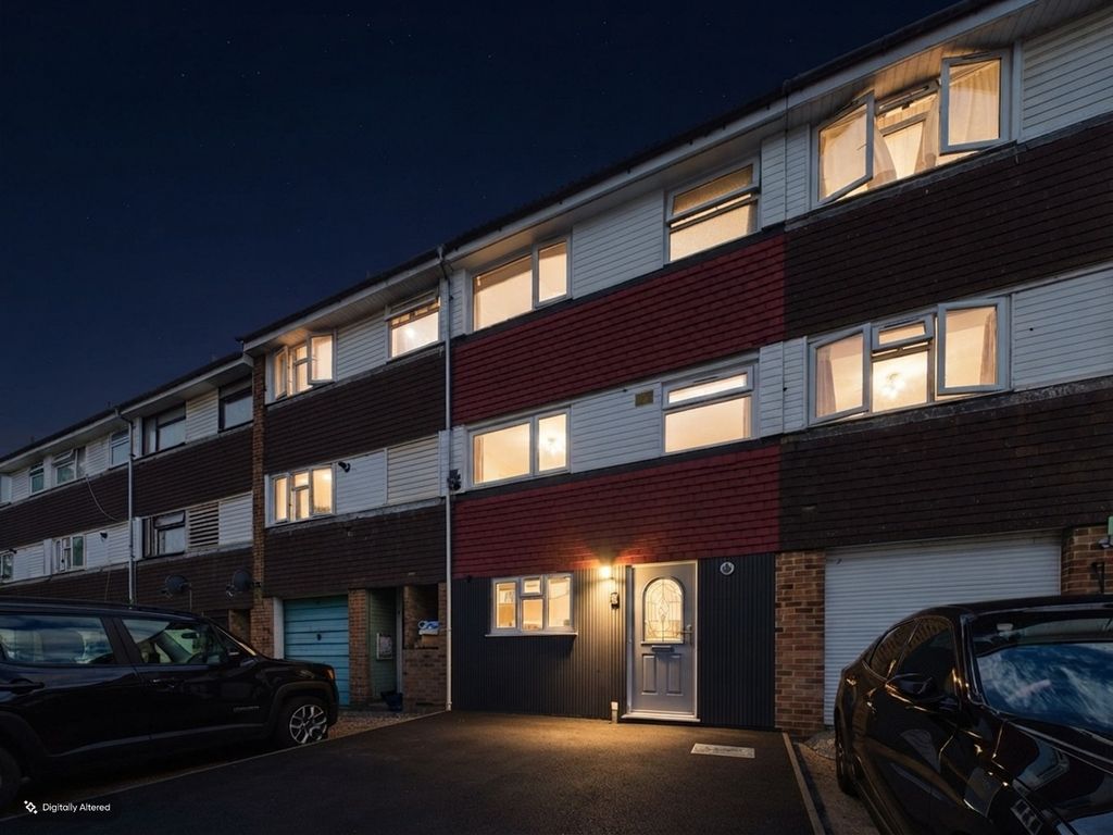 Property photo 1 of 19 5522370