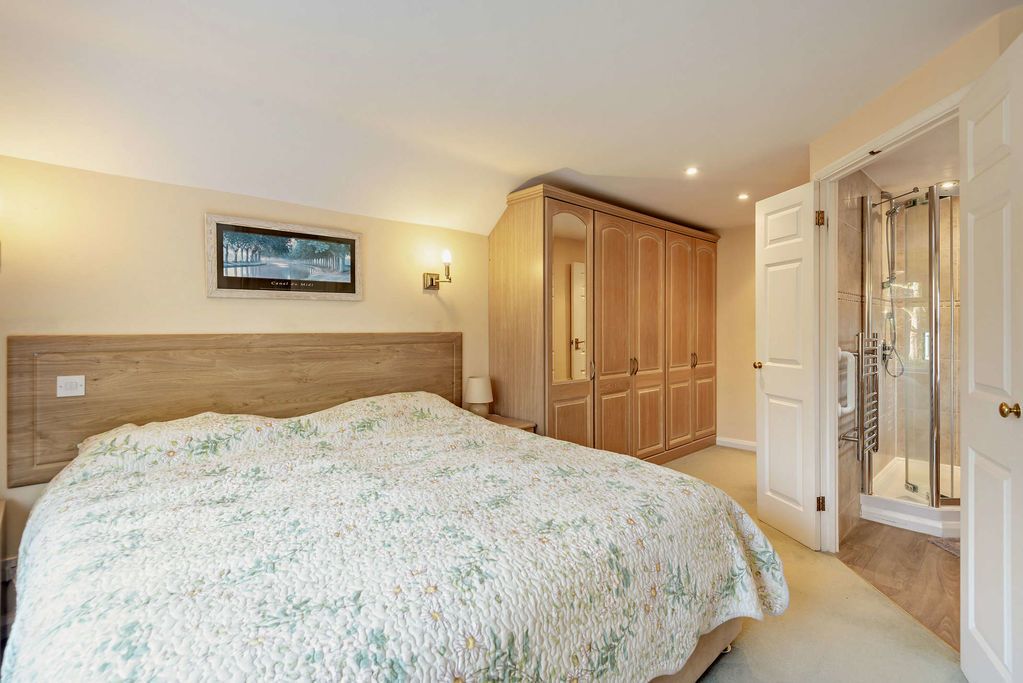 Additional image 14 of 5 bed detached house for saleBirches Lane, Gomshall GU5
