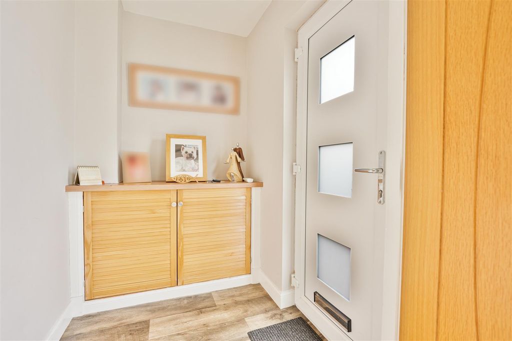 Property photo 3 of 21 3.Jpg