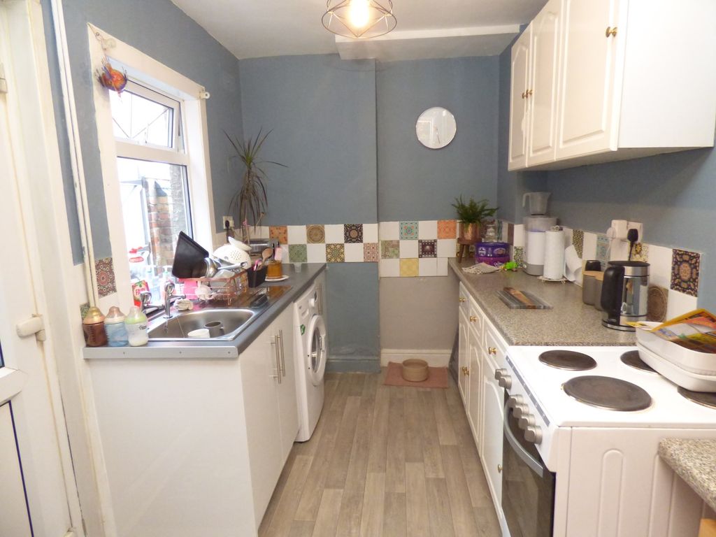 Property photo 2 of 8
