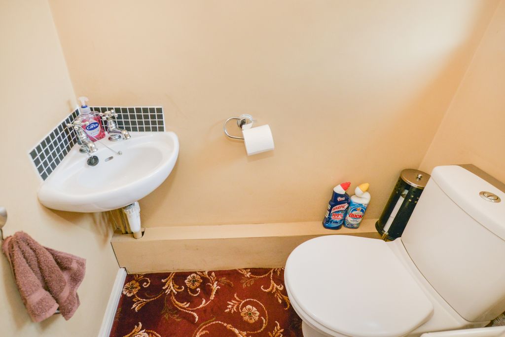 Property photo 3 of 20