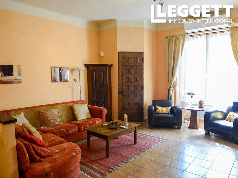 Property photo 3 of 10