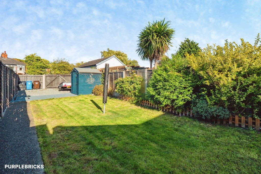 Property photo 2 of 21 Rear Garden