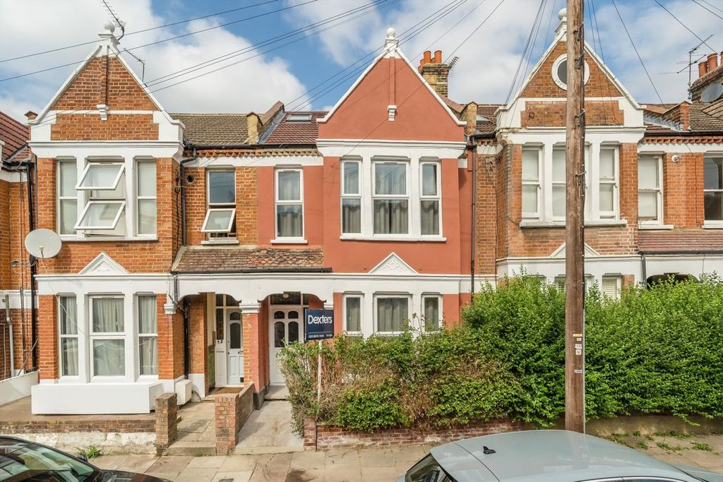 Property photo 1 of 12