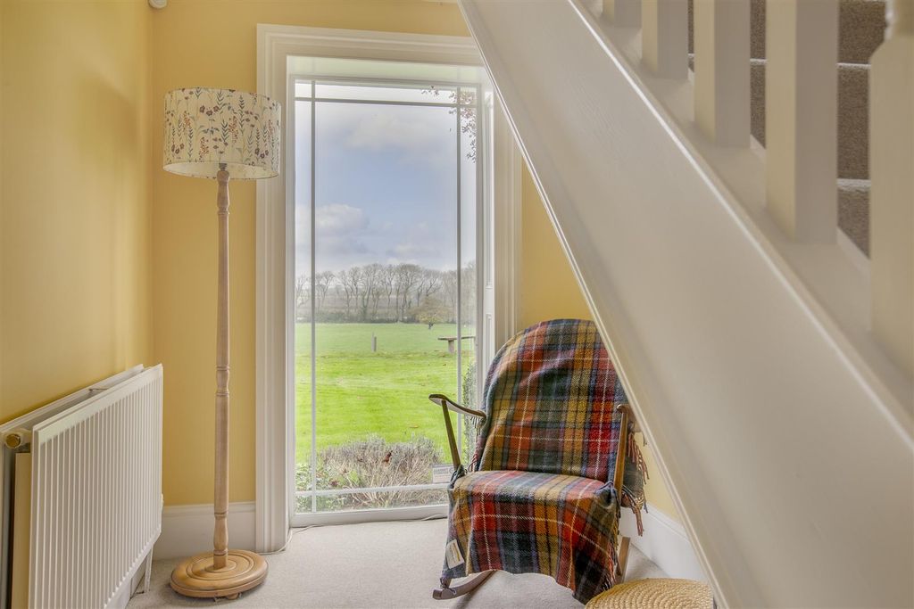 Additional image 19 of 6 bed detached house for saleThe Ride, Totternhoe, Bedfordshire LU6