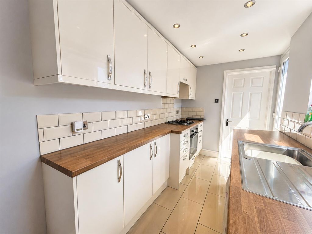Property photo 2 of 10 Kitchen 1 New.Png