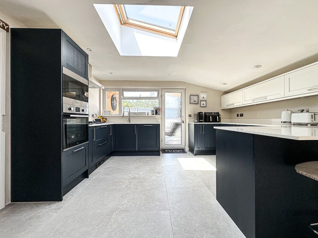 Property photo 3 of 35 5151067