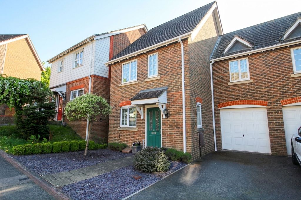 Property photo 1 of 19