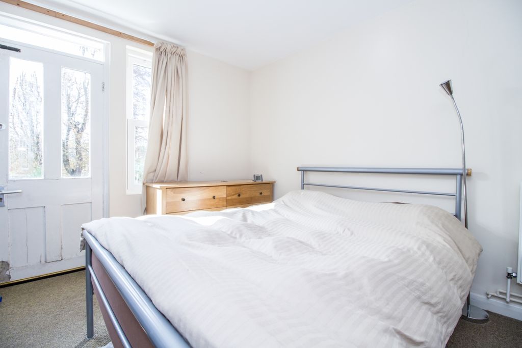 Property photo 3 of 7 43610