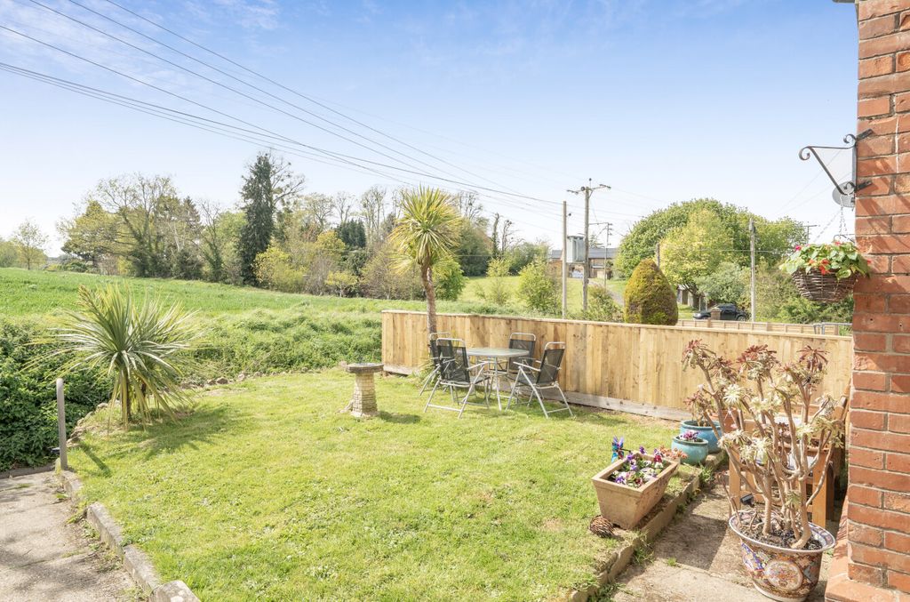 Property photo 2 of 25 1449689-3-69E8d55...