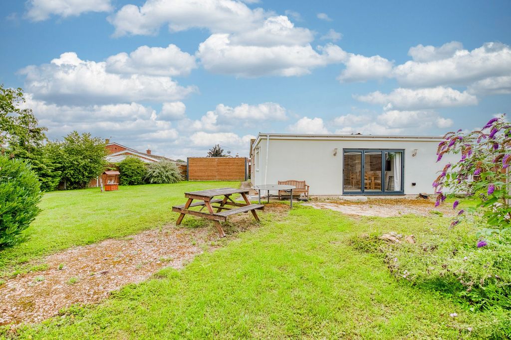 Property photo 1 of 22