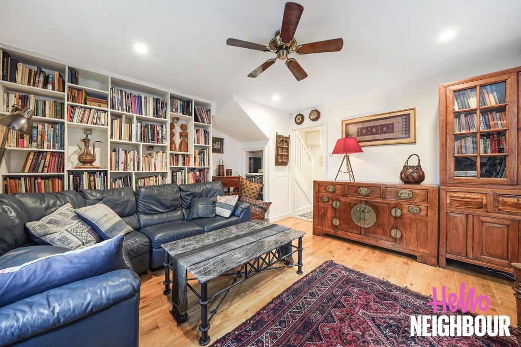 Property photo 1 of 16 Photo 0