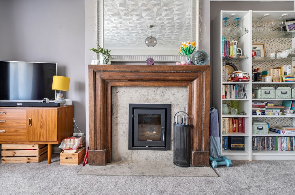 Property photo 3 of 11 1493053-14-6A57c6...