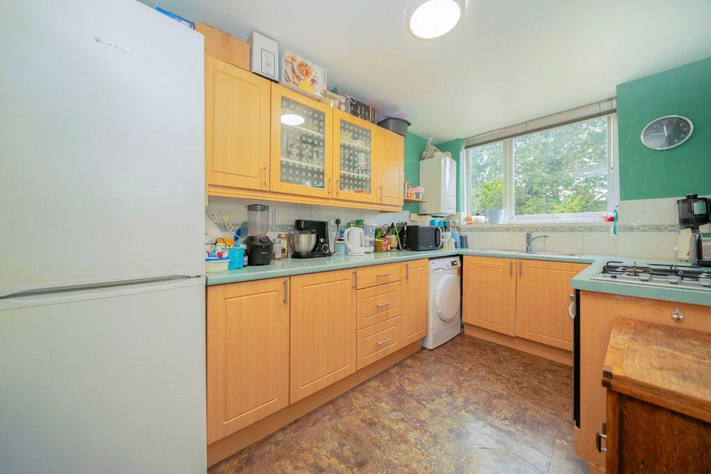 Property photo 3 of 11 Picture No. 10