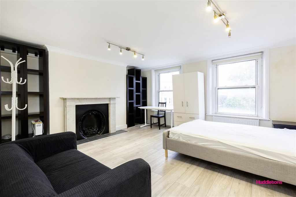 Property photo 1 of 16 F2 Prince Of Wales Passage -1.Jpg