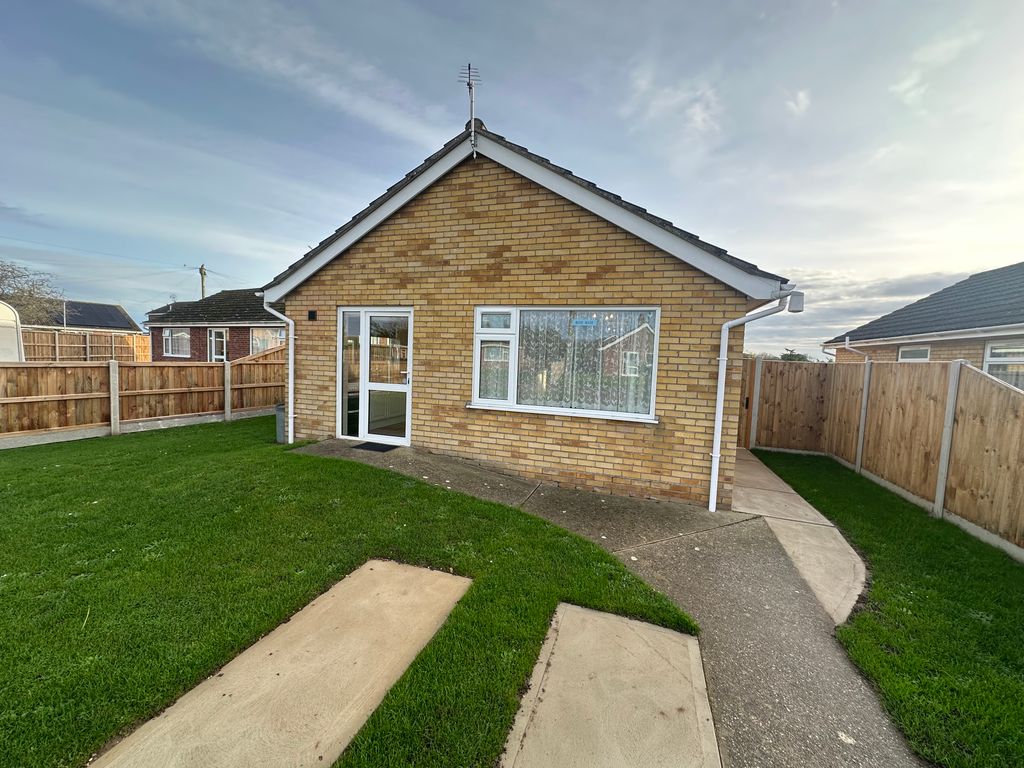 Property photo 1 of 9 Front