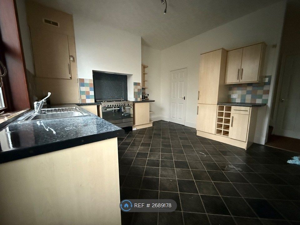 Property photo 2 of 10 Kitchen/Diner