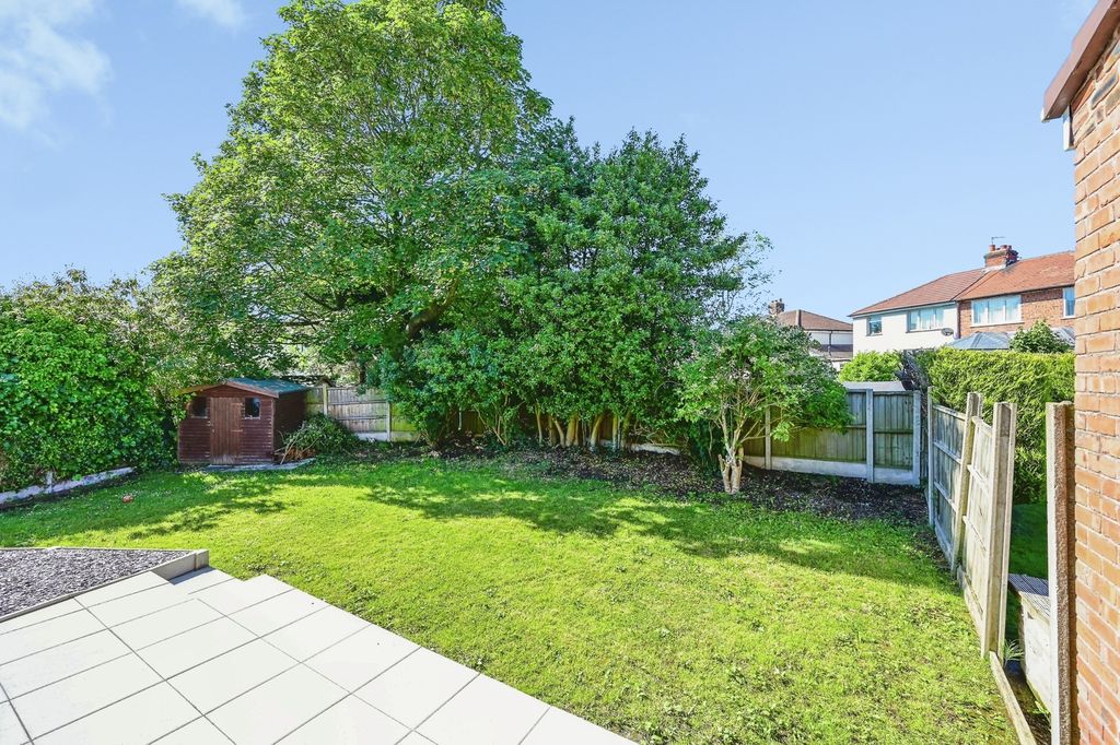 Property photo 3 of 17 Pbox-Img.Jpg
