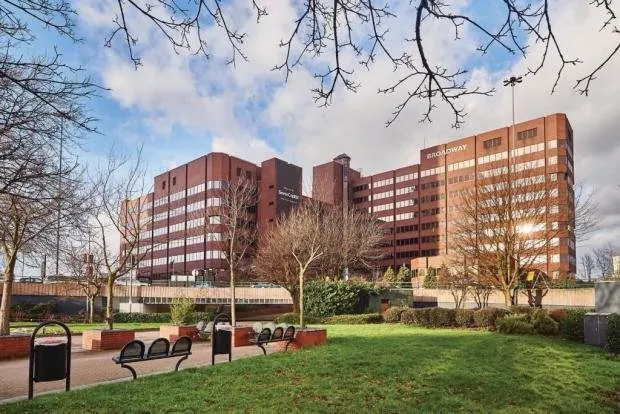 Apartment in Birmingham B15 - View 3