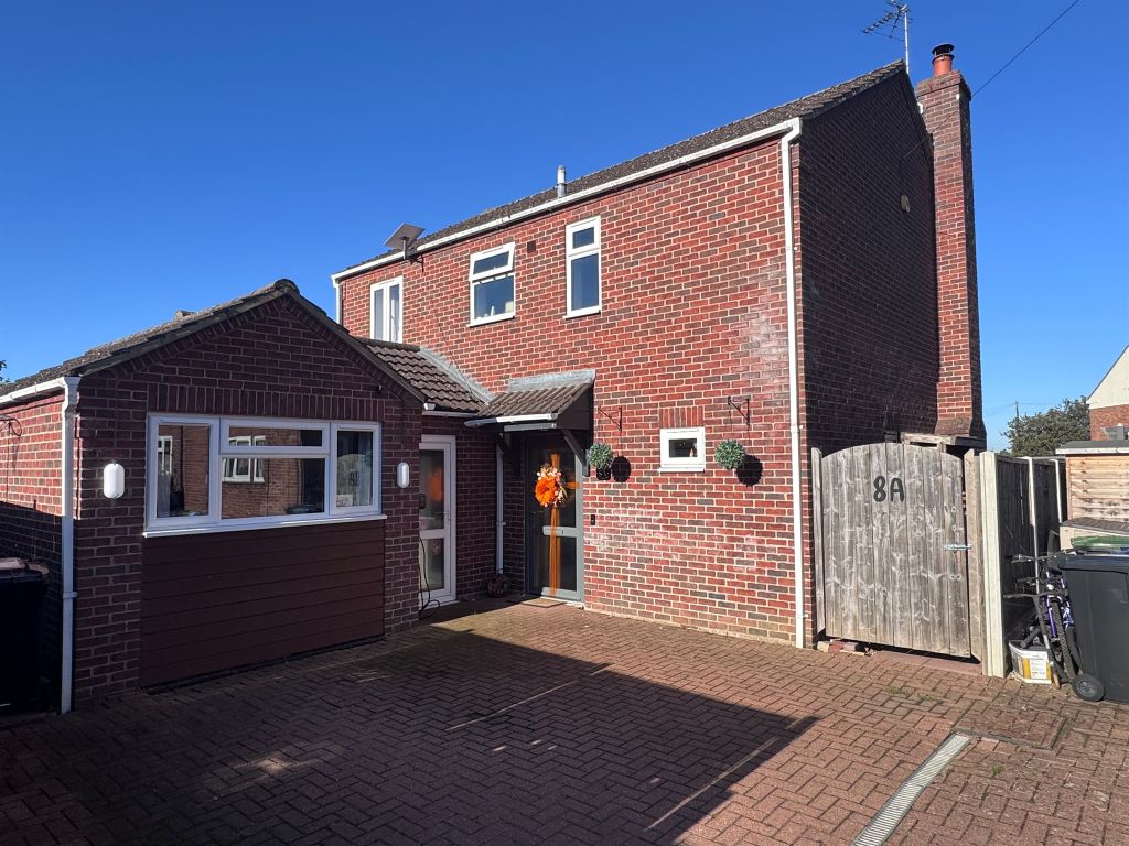 Property photo 1 of 21