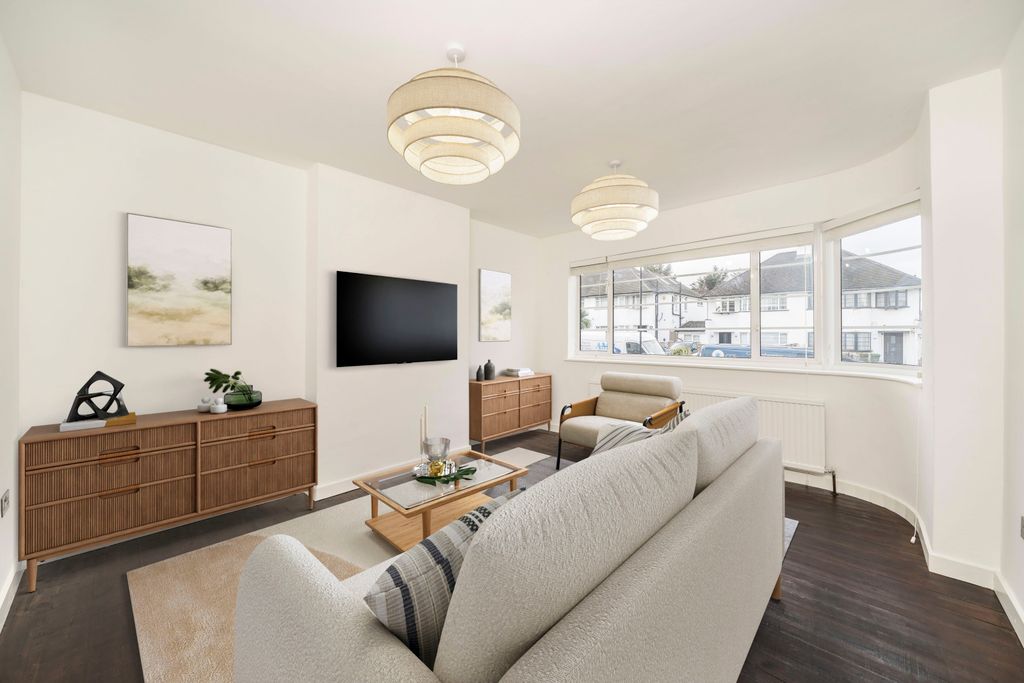 Property photo 2 of 10 Picture No. 15