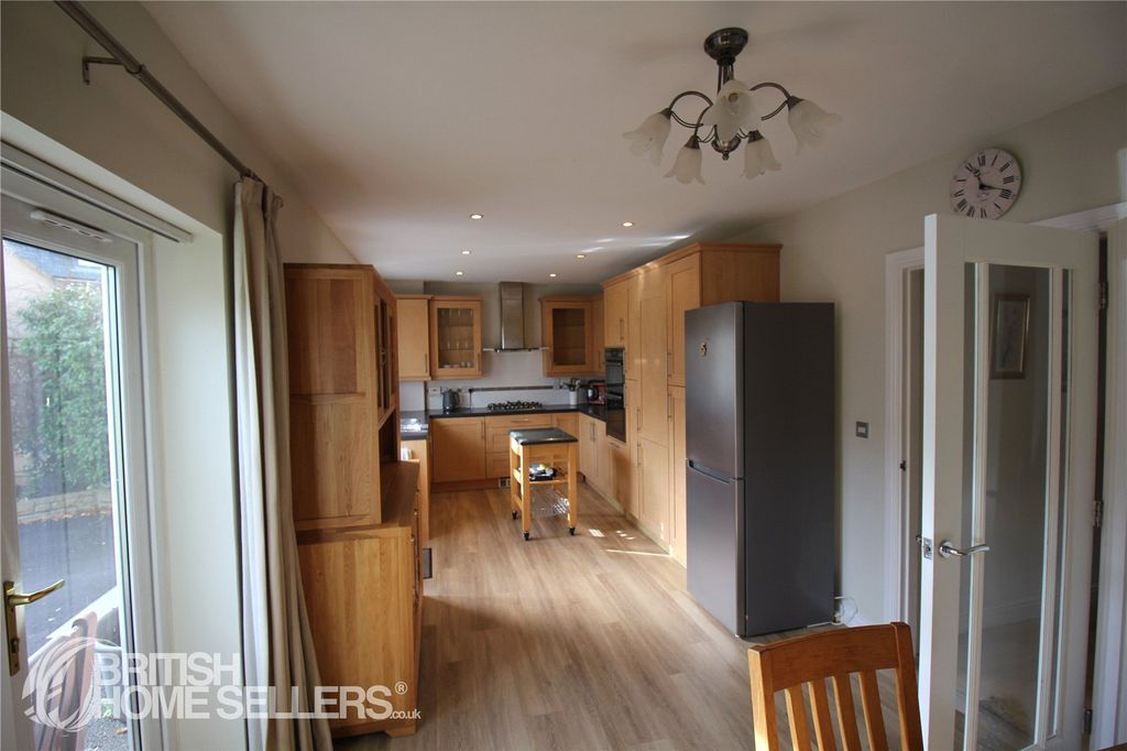 Property photo 3 of 21 Picture No. 35