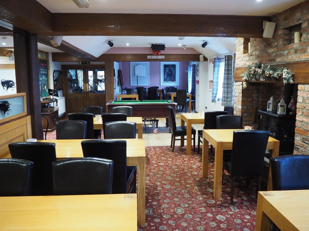 Property photo 3 of 11 Photo 2