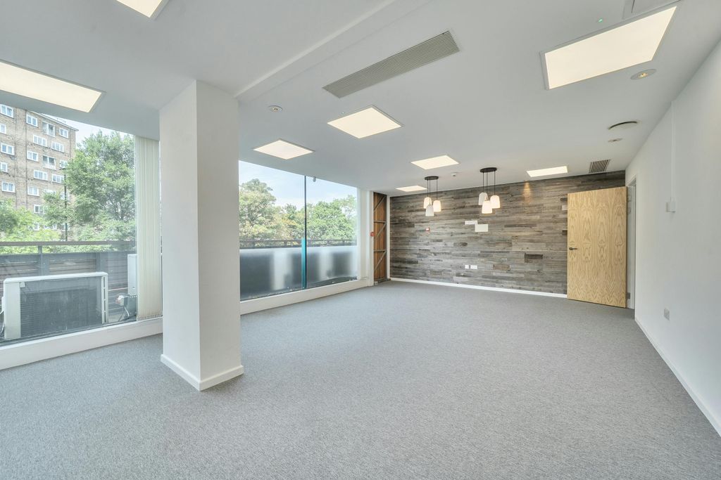 Property photo 3 of 40 1479519-8-6A3020Eb5E1d5.Jpg