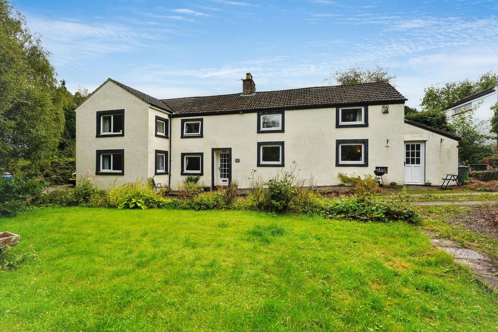 Property photo 1 of 31