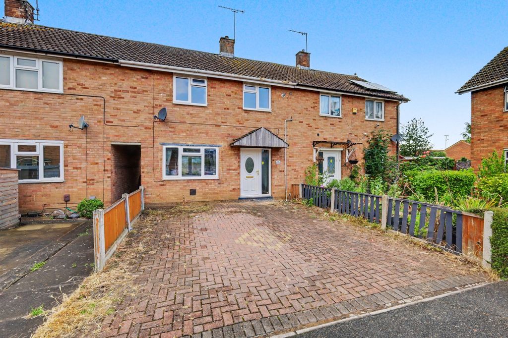 Property photo 1 of 12 5161232