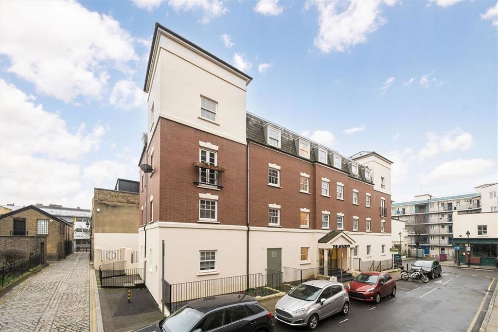 Property photo 1 of 5